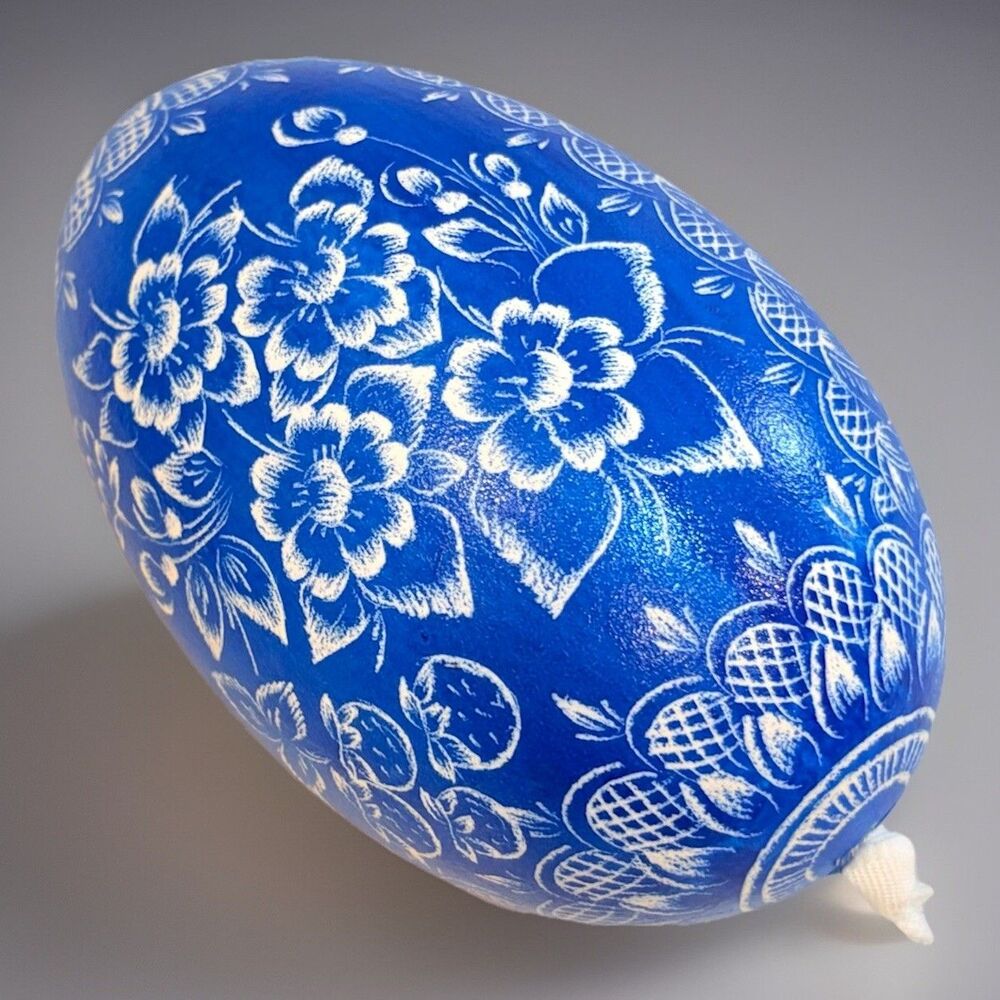Hen Pysanka  Hand Painted Ukrainian Easter Egg, Ukrainian Easter Egg